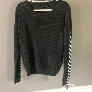 2X Dark Gray Sweater Lace Up Sleeves